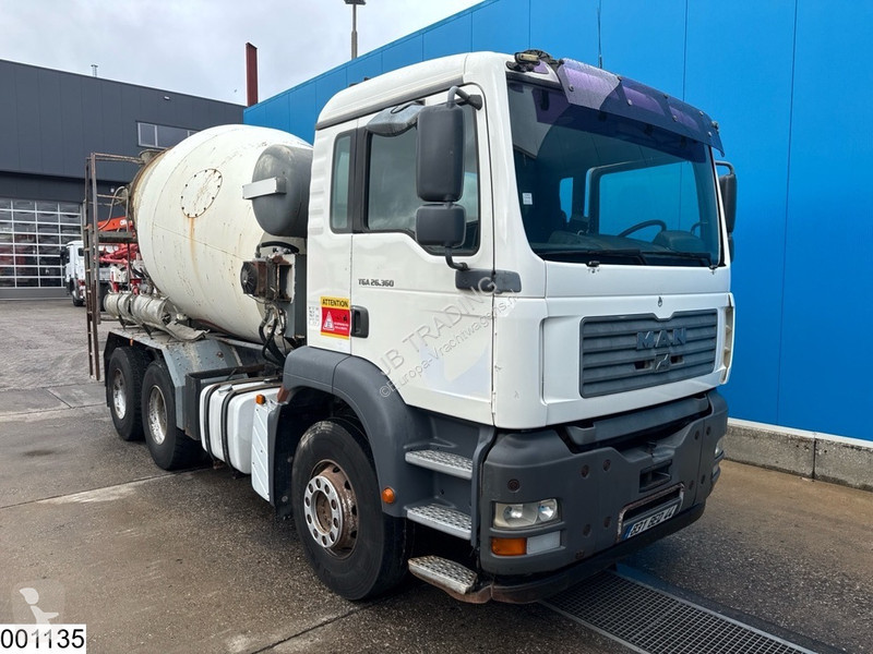 Вантажівка MAN TGA  6x4, EURO 3, 7m3, Manual,...
