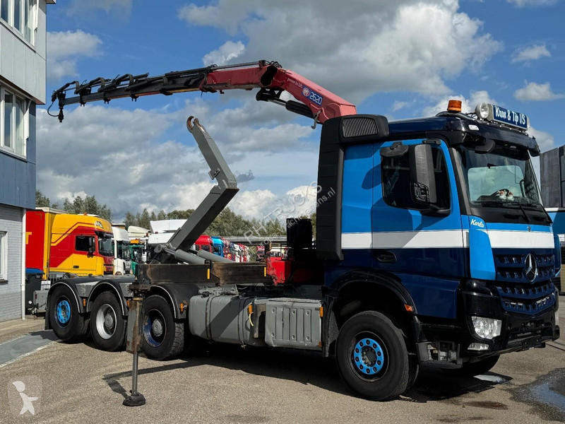 Mercedes 3251 8X4 EURO 6 + HMF 2620K-RC +...