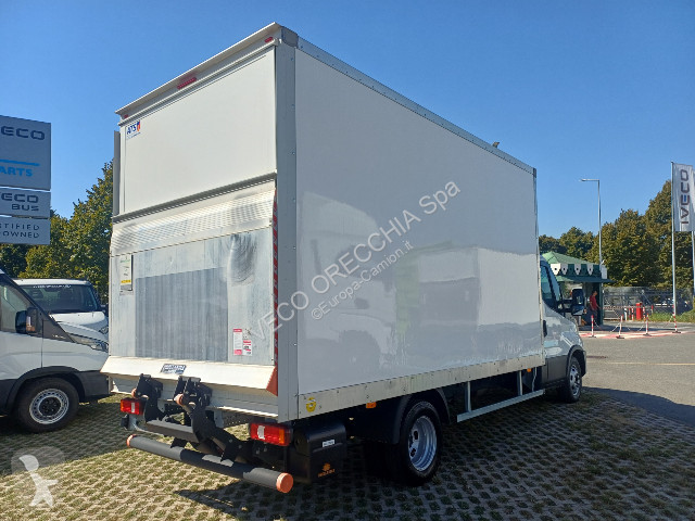 Camión Iveco DAILY 35C16 3.0 - 4100