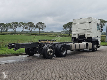 Camión DAF XF 480 6x2*4