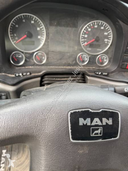 Camión MAN 33.400
