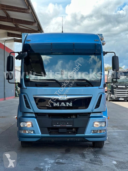 Camión MAN TGM 15.290 1 Stock Köstner Viehaufbau