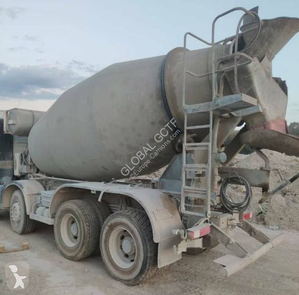 Renault 410 DXI concrete