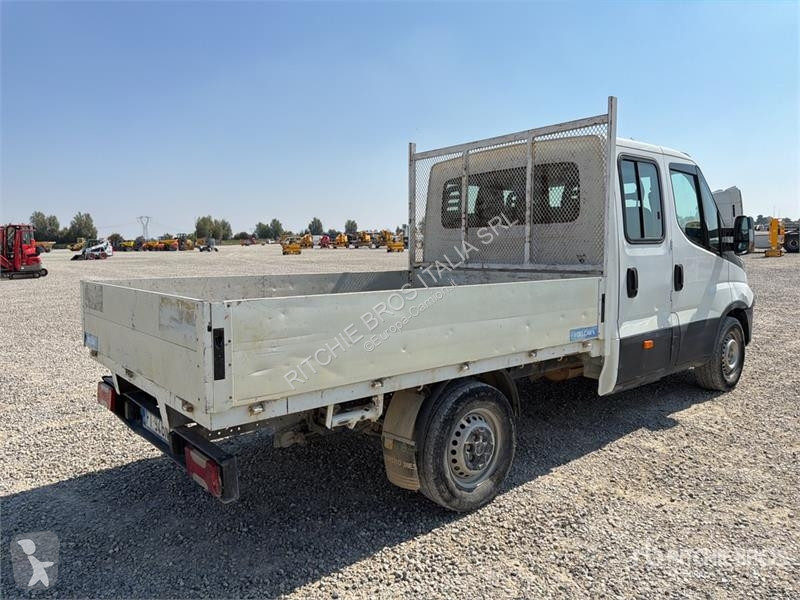 Furgoneta Iveco
