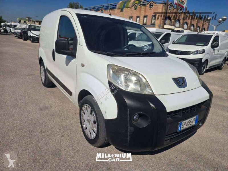 Camión Peugeot PEUGEOT BIPPER 1.3MJT  2013
