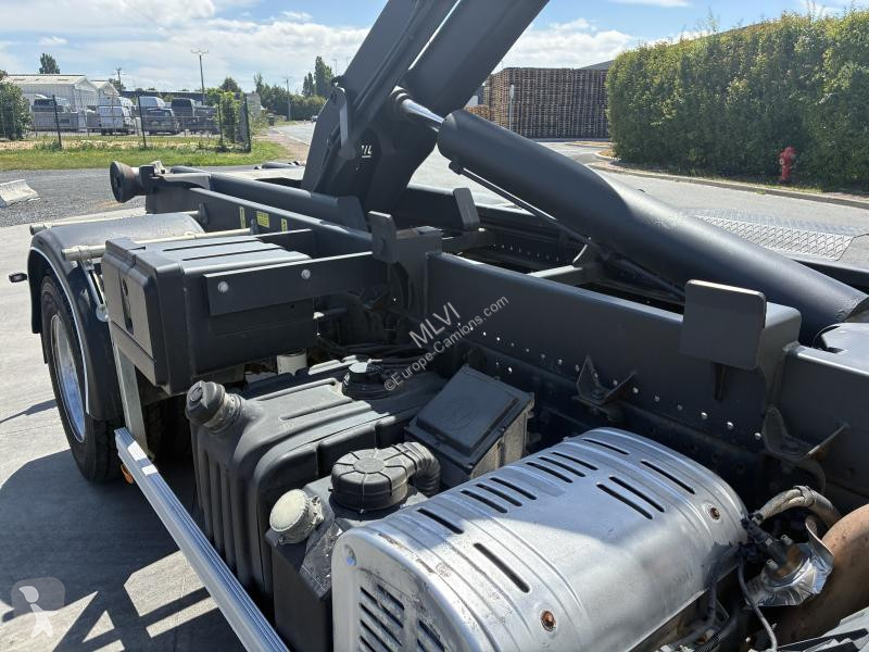 Camión Iveco 120E18