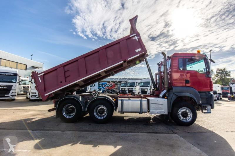 Camión MAN 33.440 BL - TIPPER / TRACTOR