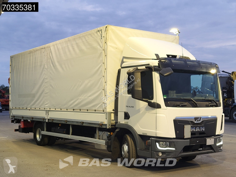 Camión MAN 12.250 4X2 12tonner 6-cylinder...