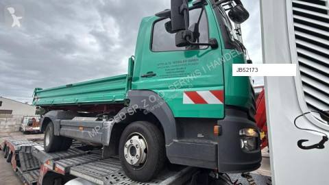 Vrachtwagen kipper Mercedes
