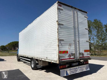 Camión furgón Iveco