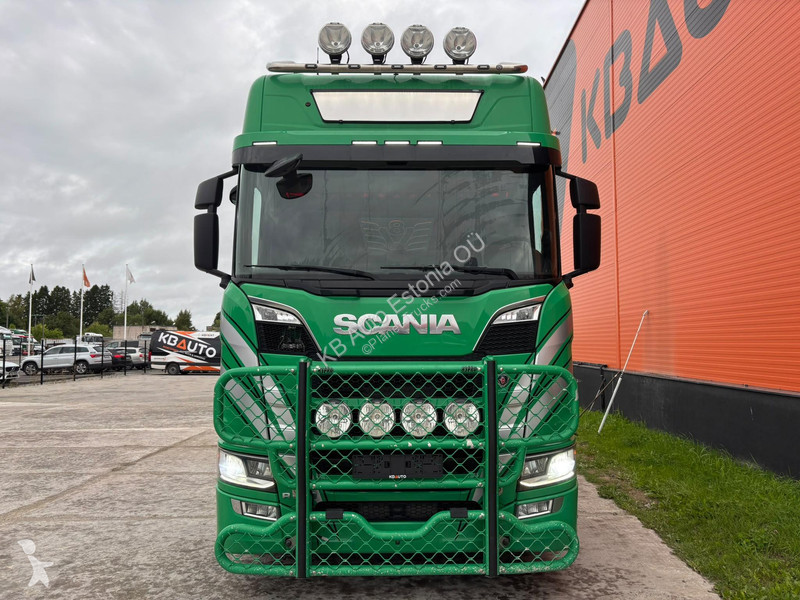Camión Scania R 650 8x4*4 RETARDER / CHASSIS...