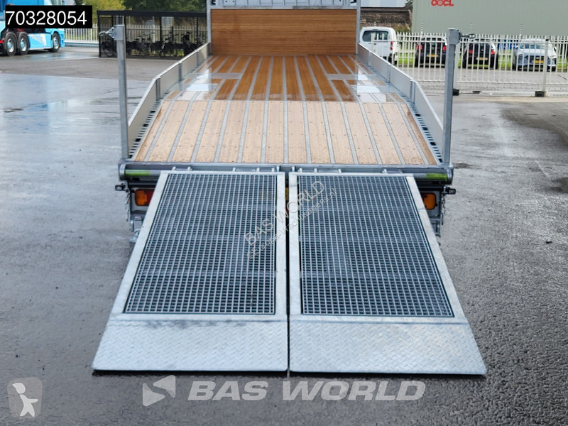 Kamion Mercedes 2735 6X2 Machine transporter...