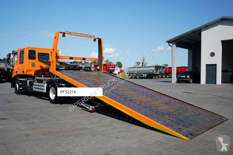 Camión Iveco EUROCARGO / LAWETA HYDRAULICZNA /...