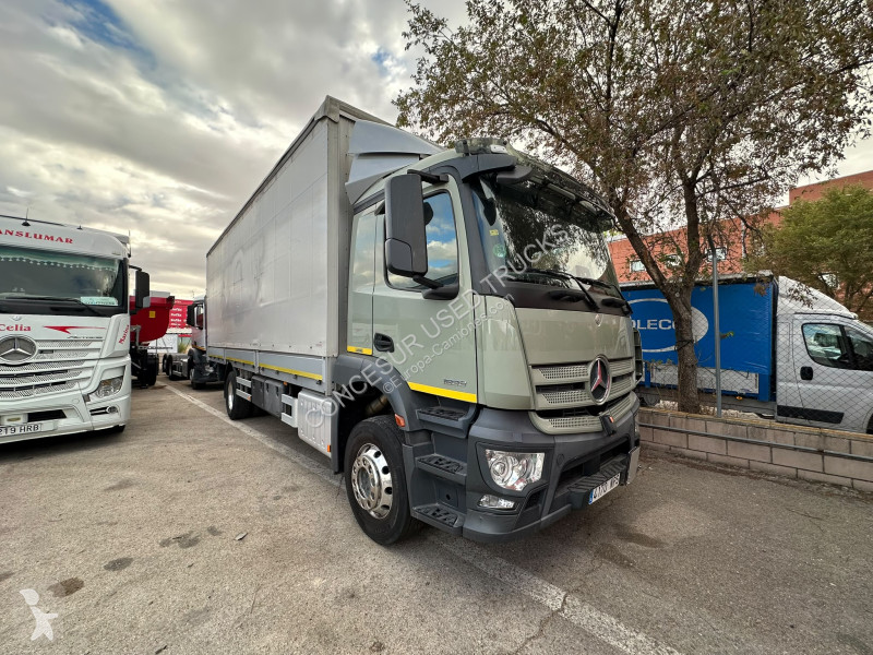 Camión Mercedes  1833 L nR