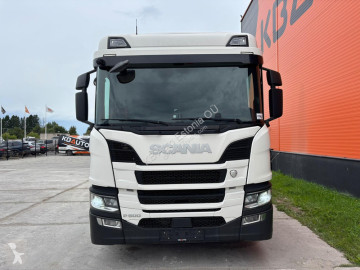 Camión portacontenedores Scania