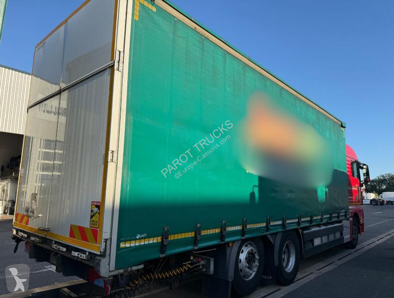 Vrachtwagen MAN