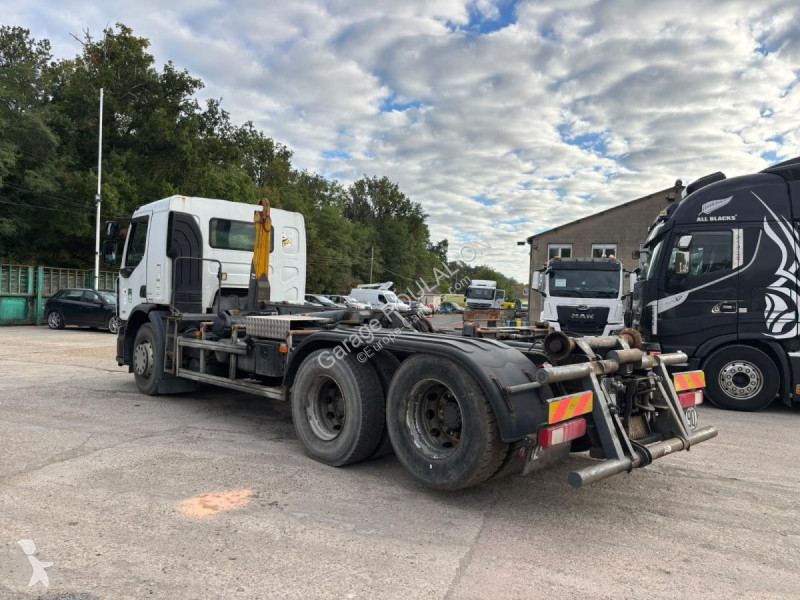 Vrachtwagen Renault 6X2 essieu relevable...
