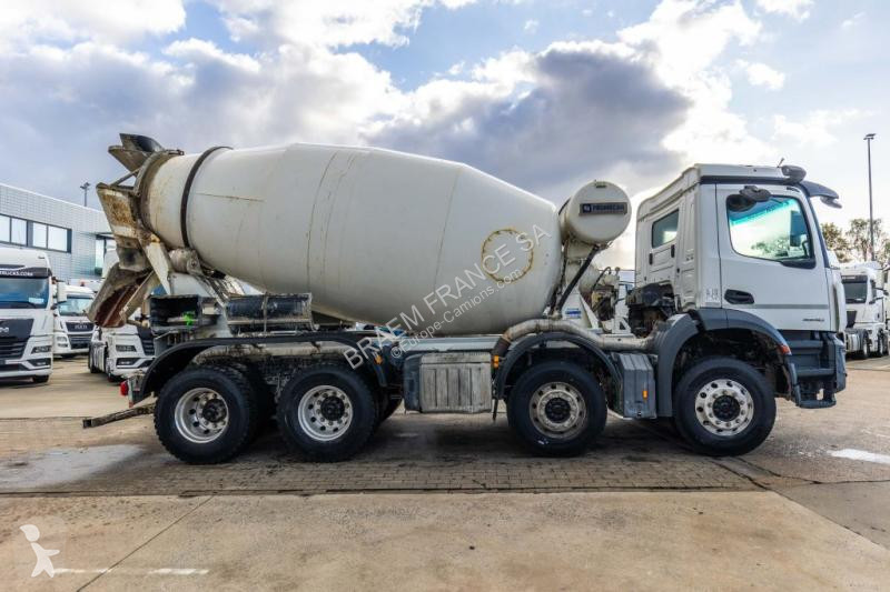 Техника для бетона Mercedes  AROCS 3240...