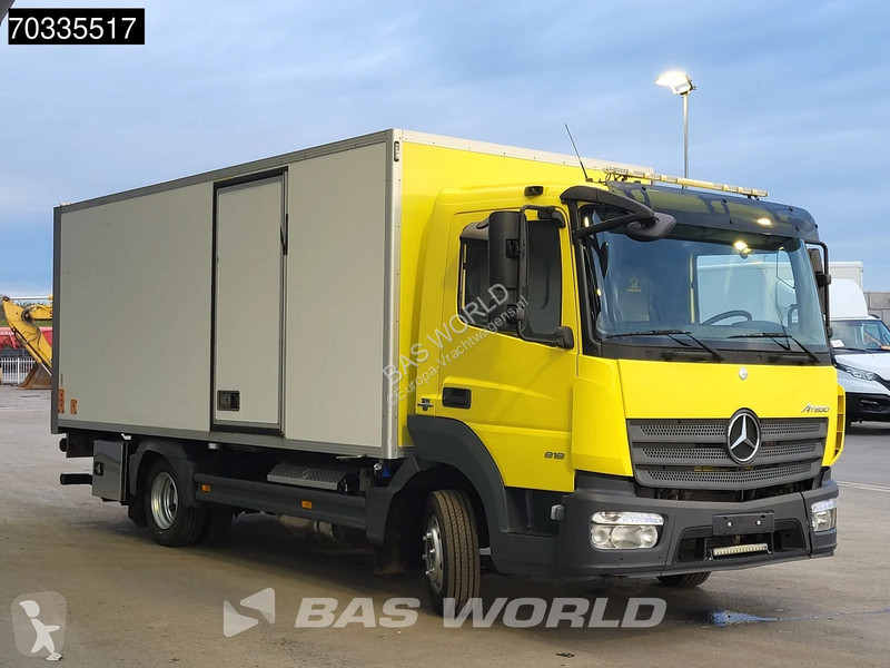 Kamion Mercedes 818 4X2 8tonner 1500kg...