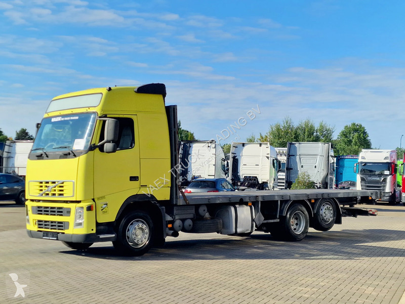 Kamion Volvo 420 6x2 - Flatbed - Loadlift - I...