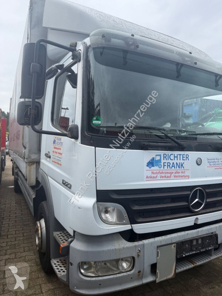 Camión Mercedes 1223, TÜV bis 04/27, LBW, erst...
