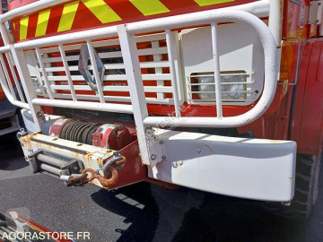 Vrachtwagen bosbrandvoertuig