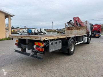 Renault standard crane truck