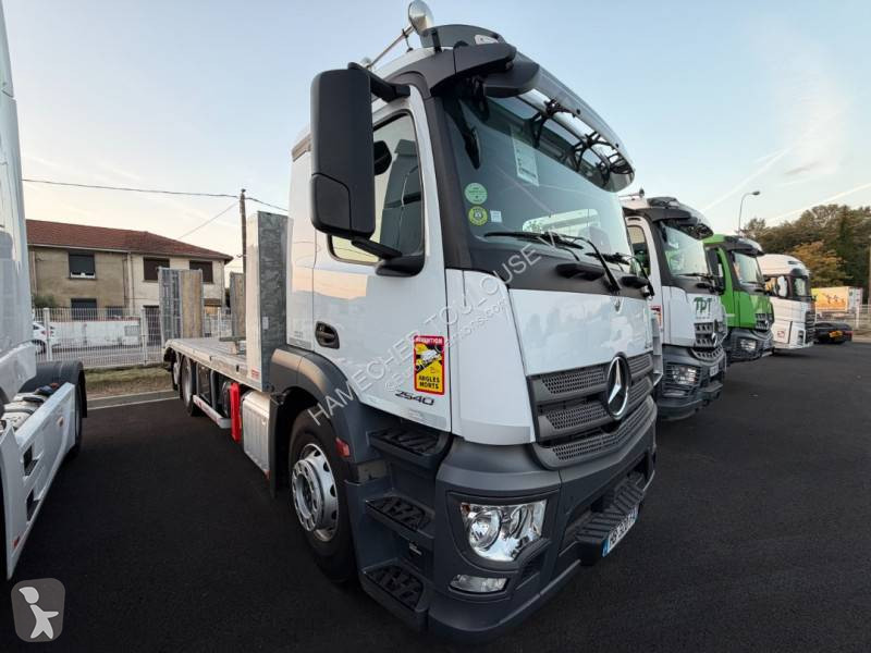 Kamion Mercedes 2540