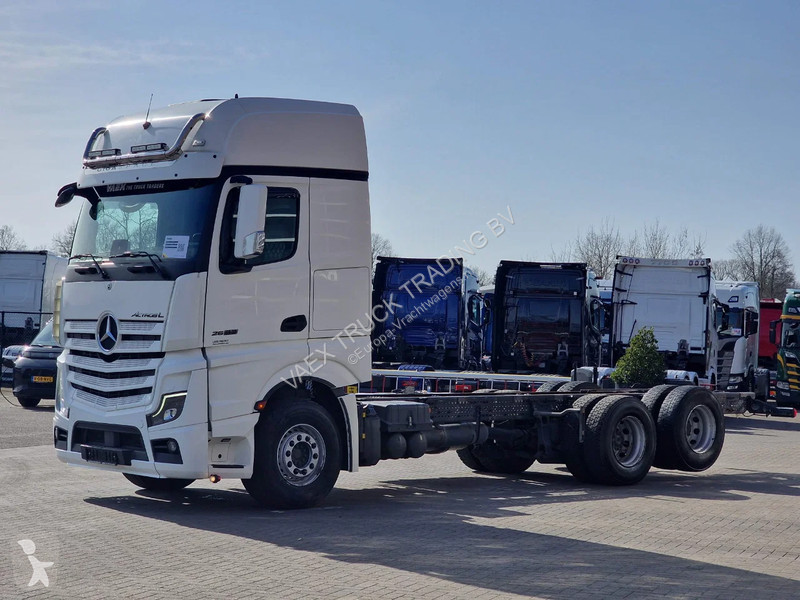 Kamion Mercedes 2663 Gigaspace 6x2 - Retarder -...