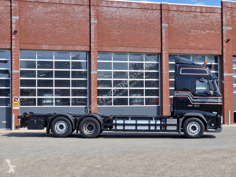 Kamion Volvo 460 6x2*4 - Chassis - Steering...