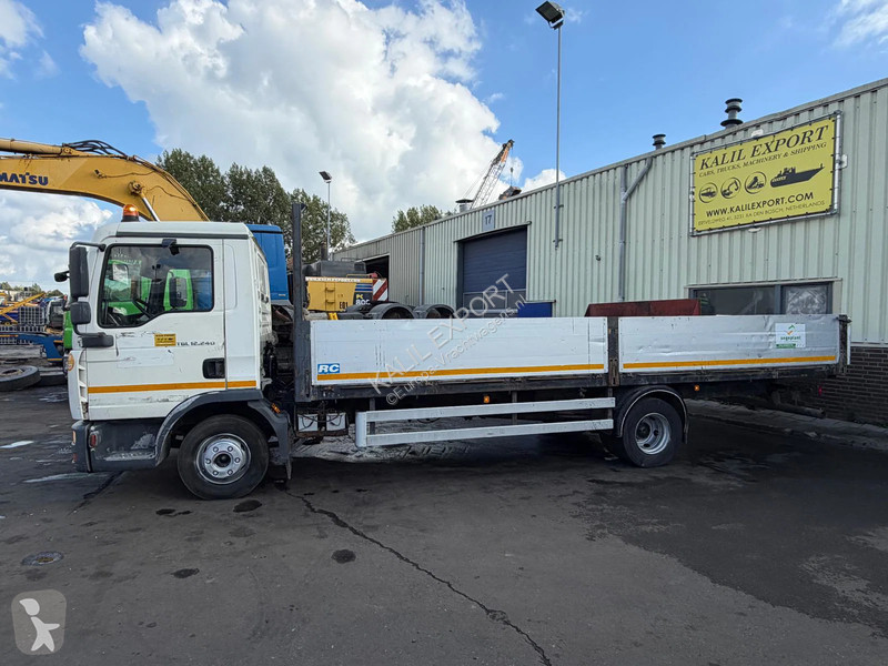 Kamion MAN 12.240 Open Box Manual Gearbox...