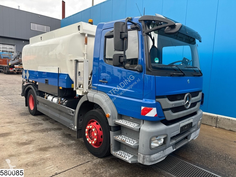 Kamion Mercedes 1824 EURO 5, ADR, 13.500 L, 2 Comp