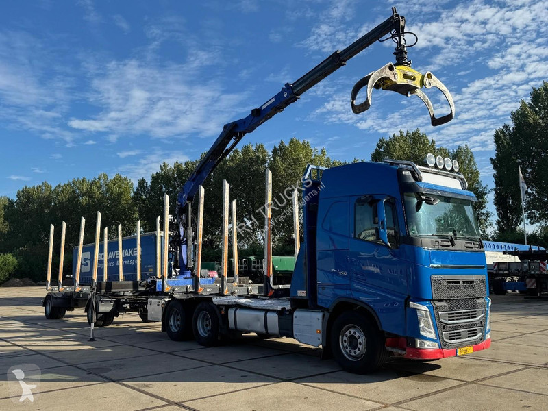 Camión Volvo FH 540 6X4 EURO 6 + LOGLIFT...
