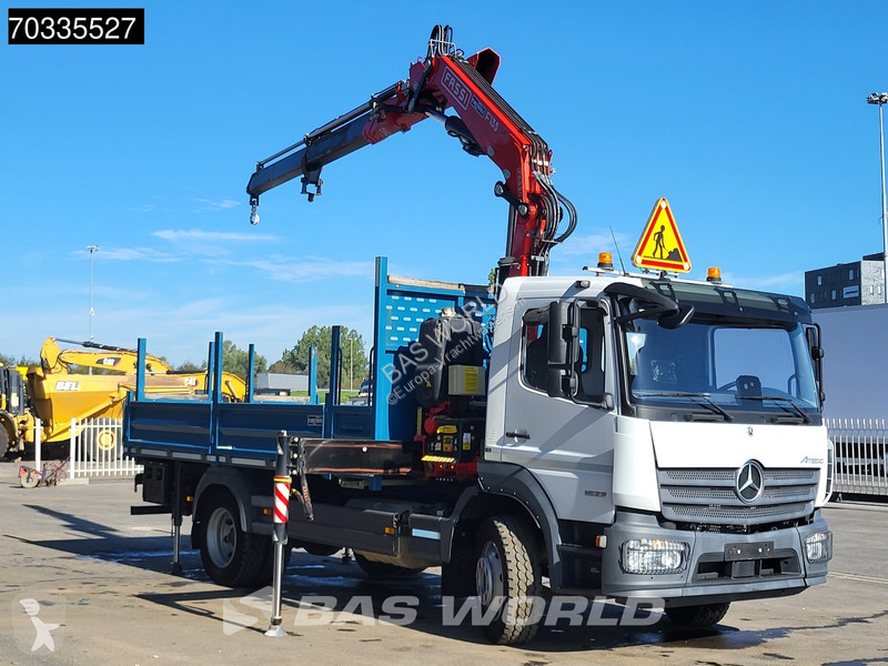 Camión Mercedes 1623 4X2 16tonner FASSI...