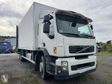 Camion fourgon Volvo