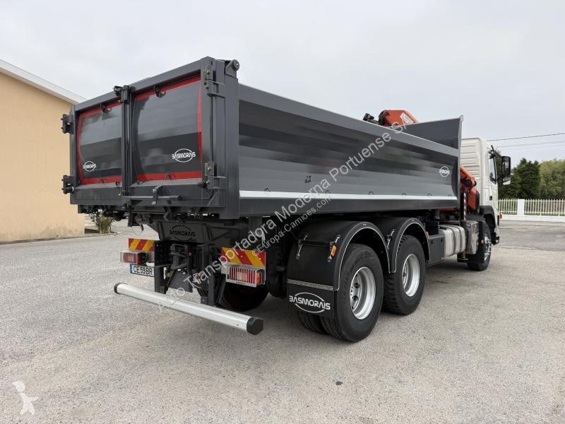 Camión Volvo 400