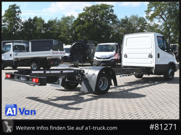 Camión chasis Iveco