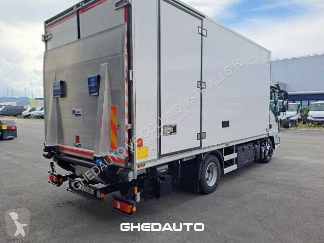 Teherautó Iveco Eurocargo EUROCARG0 90 220 CON...
