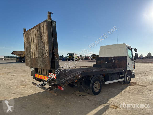 Teherautó Renault 220 dCi