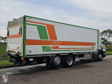 Camión furgón Scania