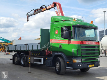 Camión grúa Scania
