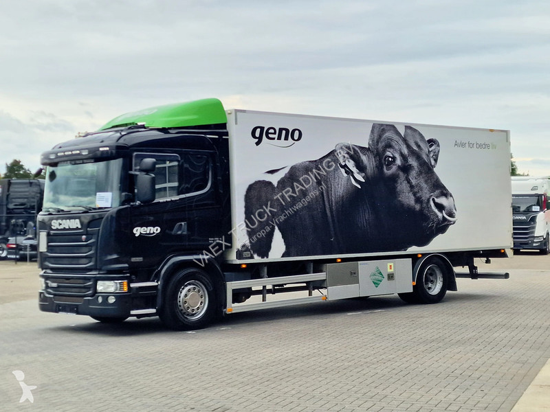 Camion Scania 320 4x2 - Bussbygg box - Full air...