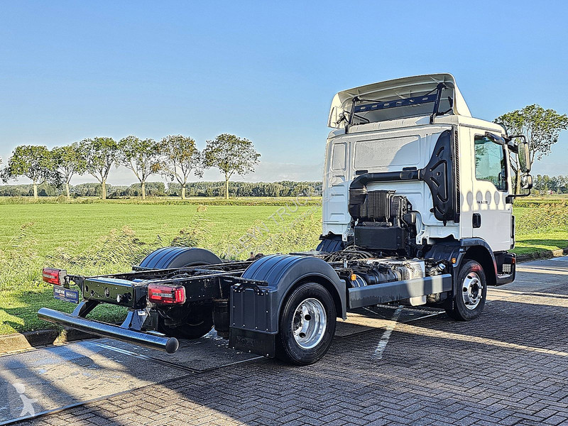 Camión MAN 8.220  PTO AIRCO WB305