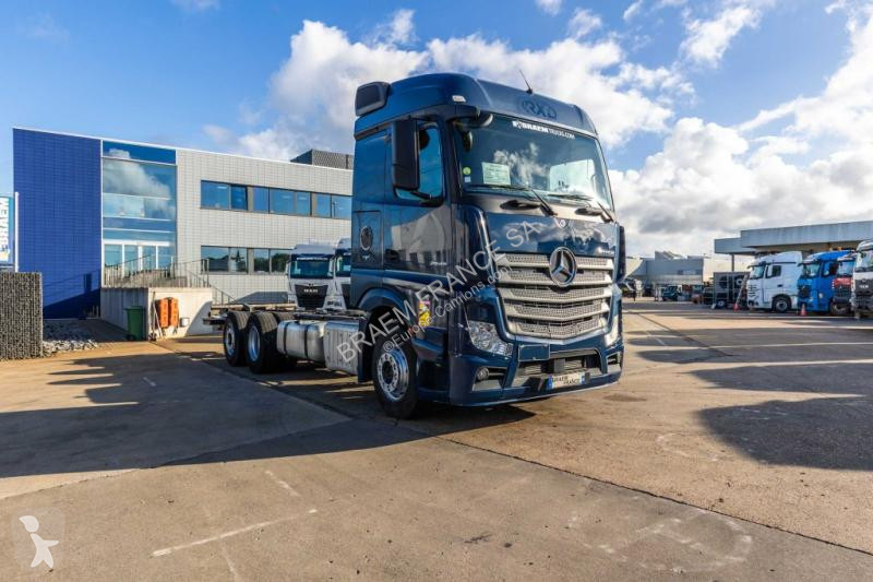 Teherautó Mercedes  ACTROS 2548