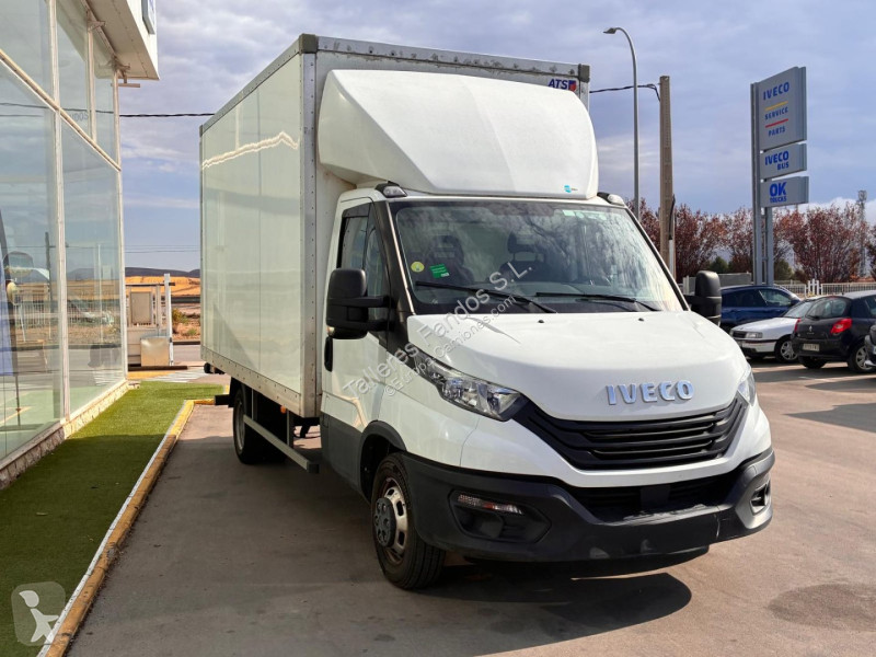 Грузовик Iveco  35C16 3.0 20m3