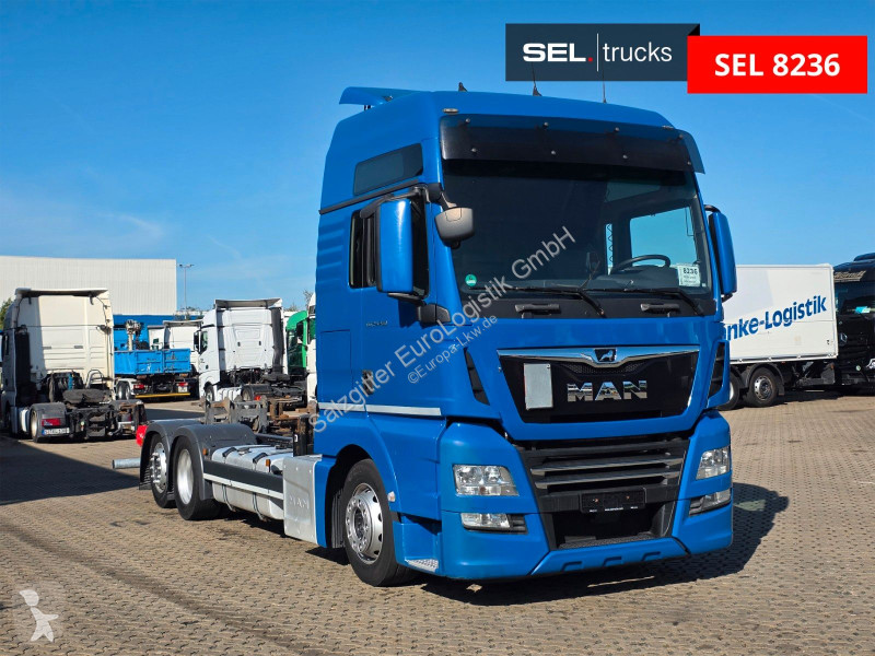 Camión MAN 24.460 6x2-2 LL-U | Standklima | Jumbo