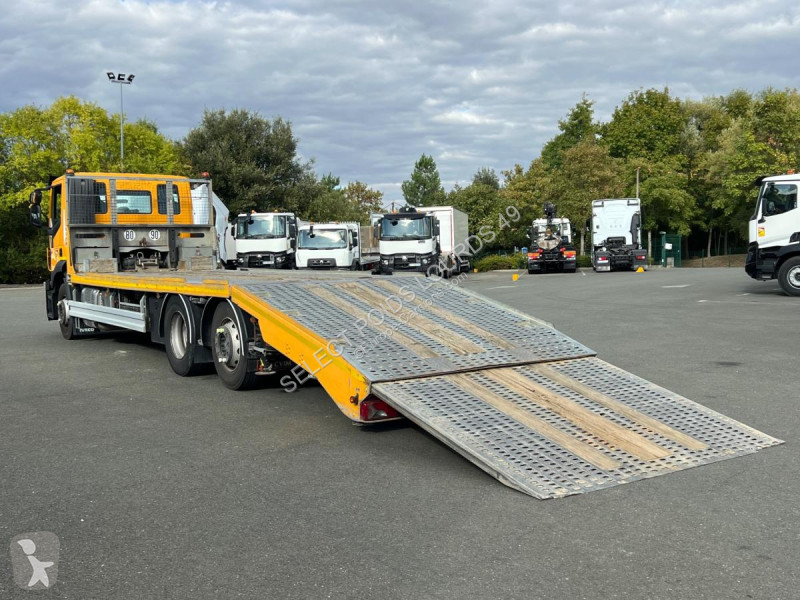 Camião Iveco 360 6X2