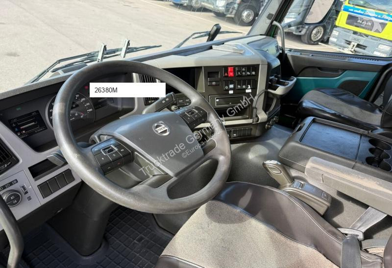 Camion Volvo FM-460