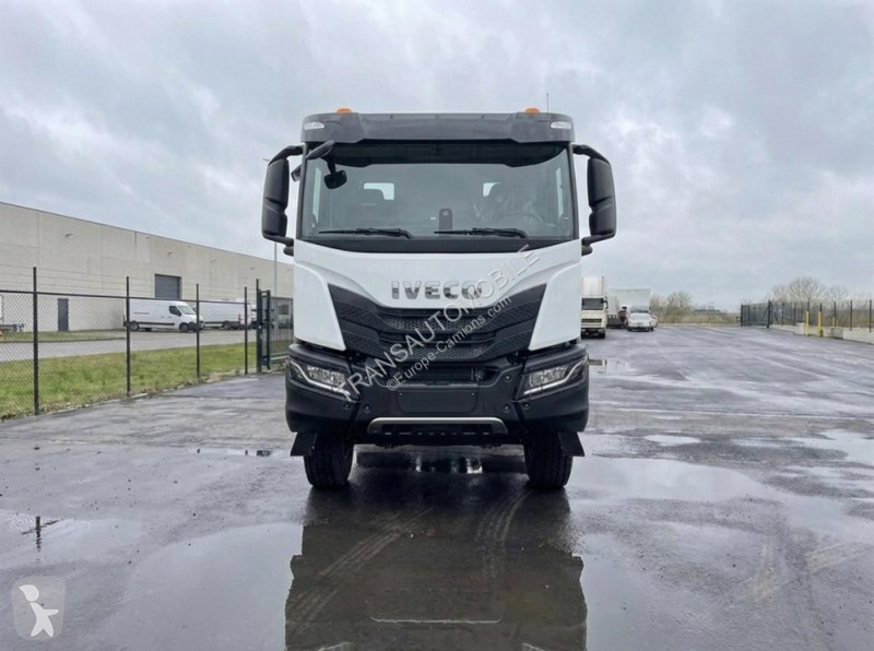 Camion Iveco AD380T47WH