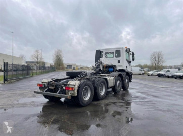 Camión chasis Iveco nuevo